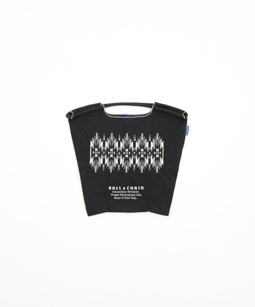 NATIVE M