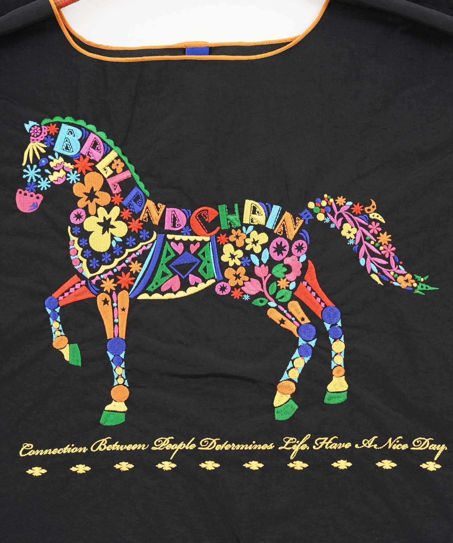 FLOWER HORSE (M)