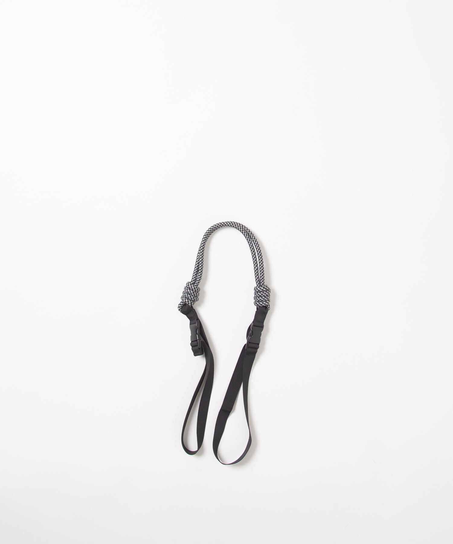 P.STRAP (F)