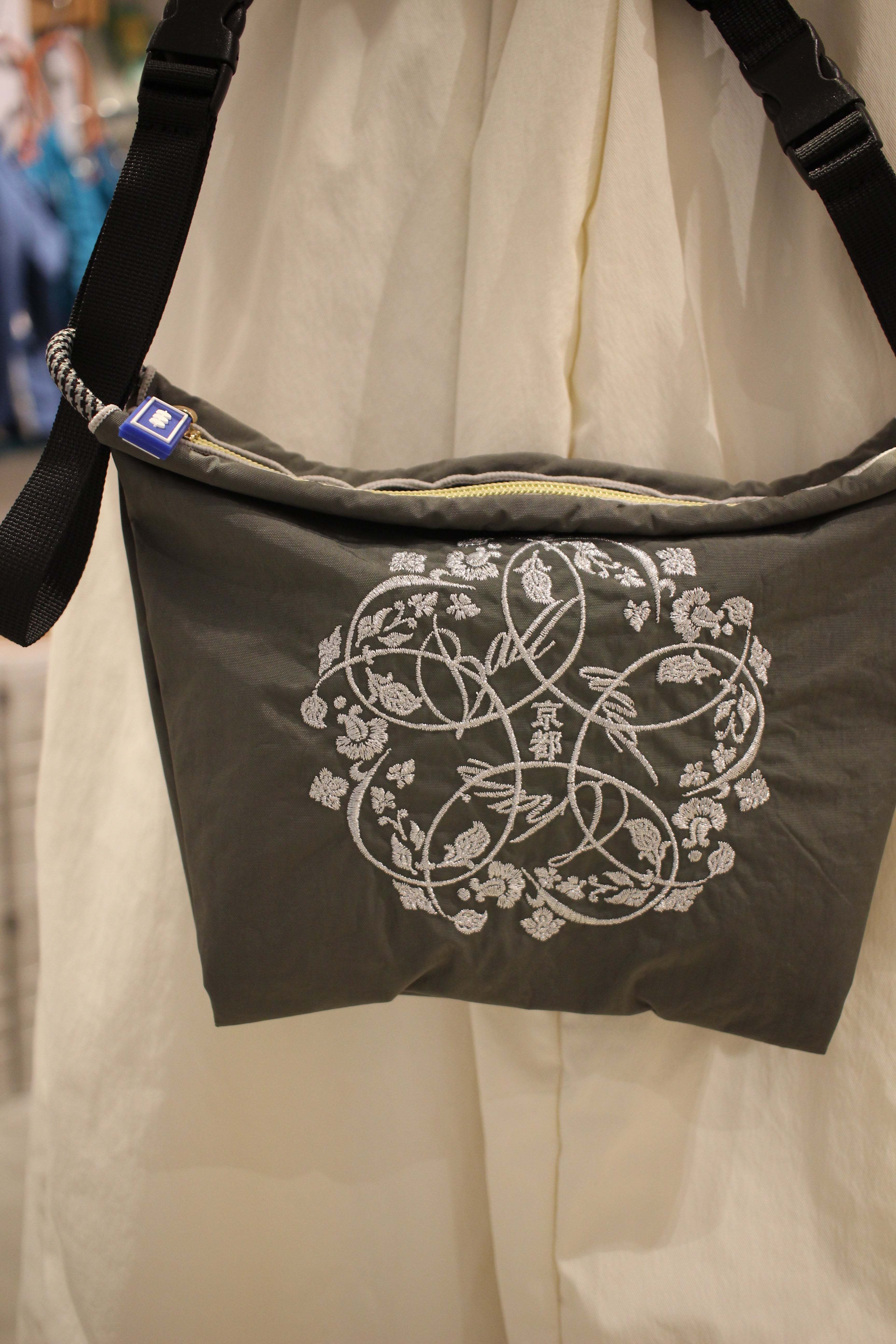 京都限定ポーチ（※ストラップ別売り）